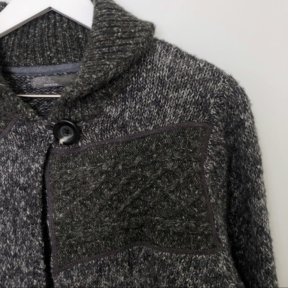 SOLD PrAna Danika Cape Crop Sweater Gray Bell Sleeves - Picture 2 of 8